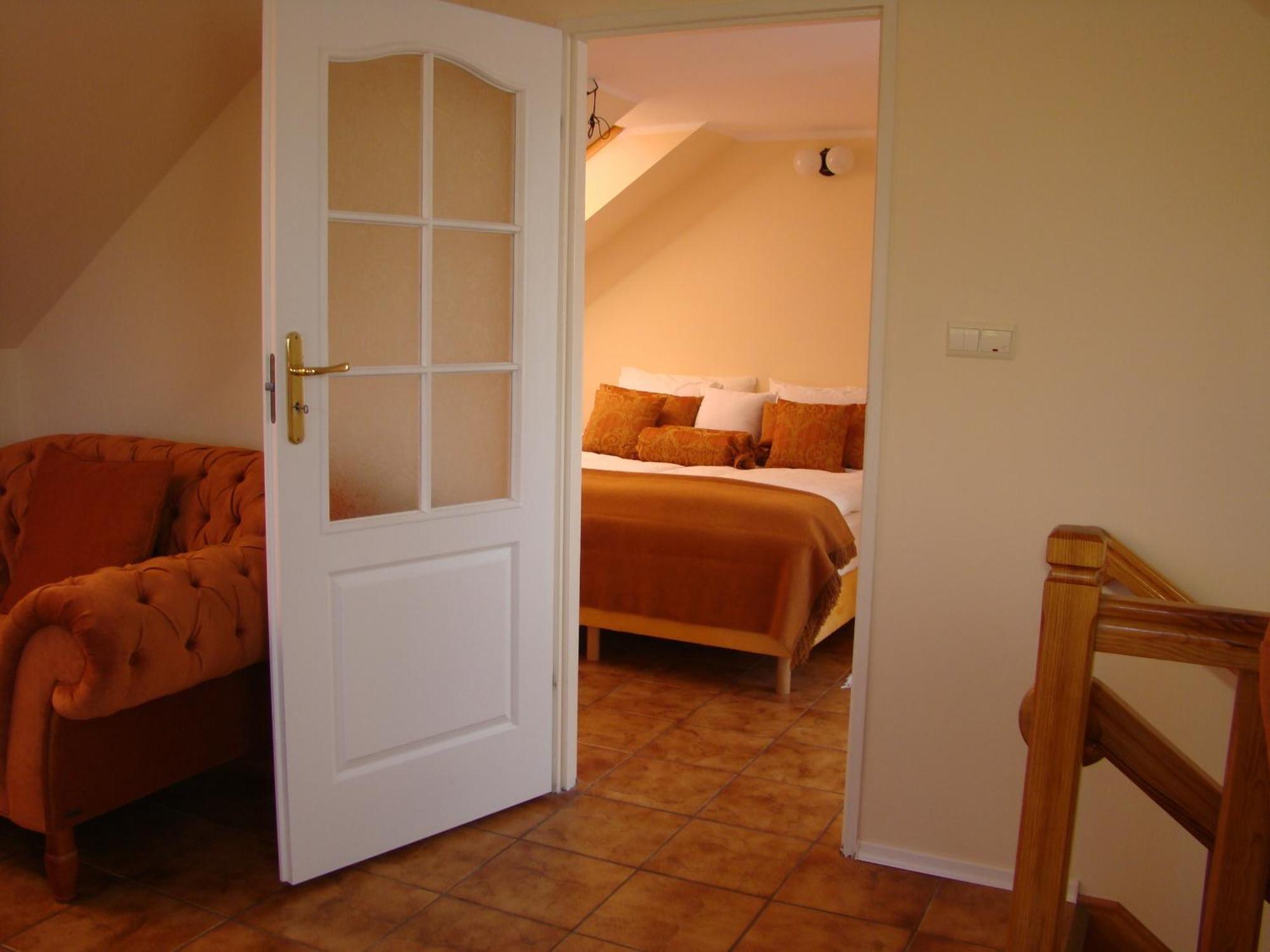 Bobrowa Dolina Ryn (Warmian-Masurian) Quarto foto