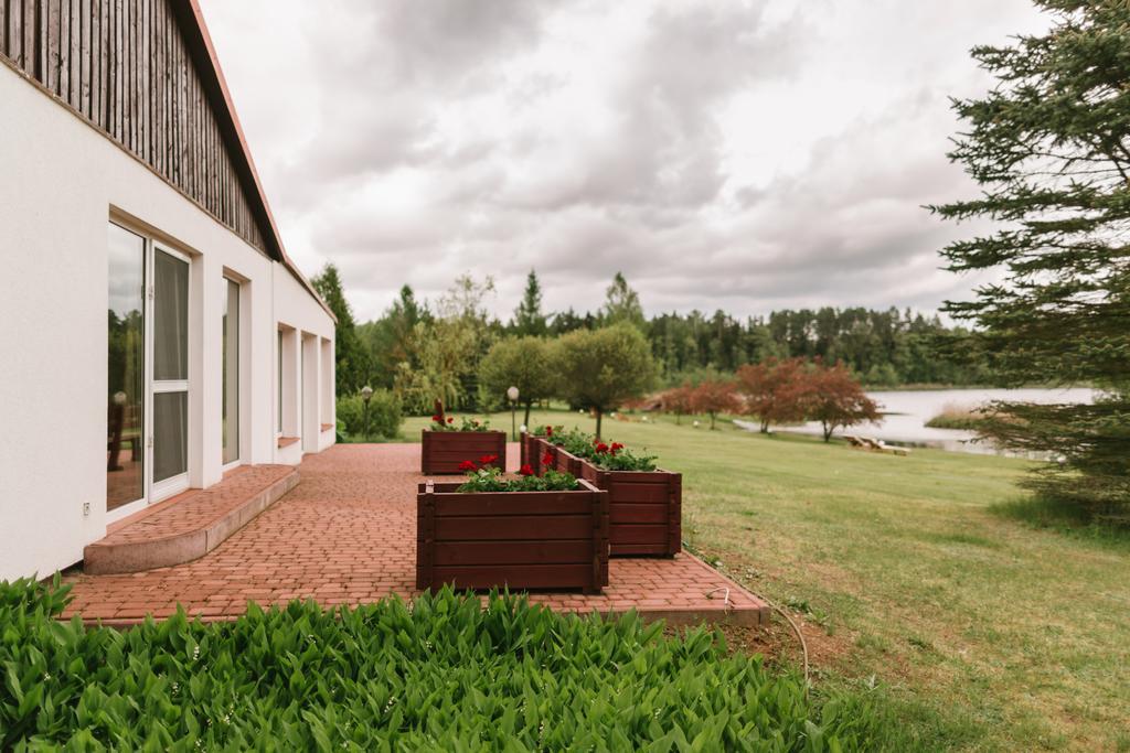 Bobrowa Dolina Ryn (Warmian-Masurian) Exterior foto
